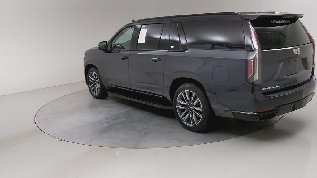 Used 2024 Cadillac Escalade ESV Sport w/ Touring Package AWD/4WD image 18