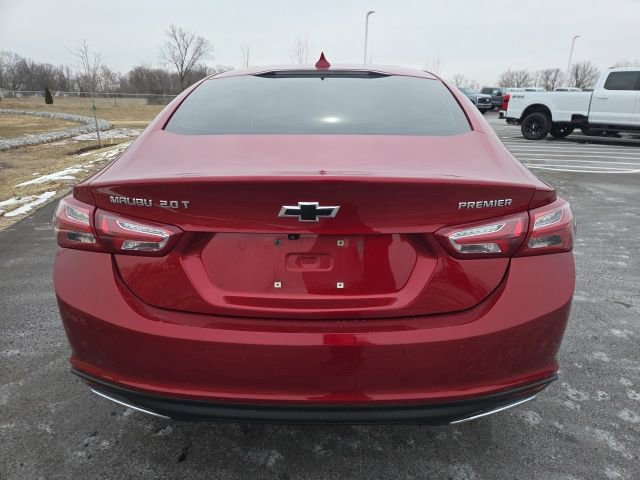 Used 2022 Chevrolet Malibu Premier image 3