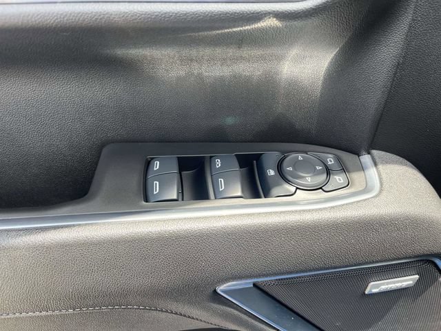 Used 2025 Chevrolet Silverado 1500 LT Trail Boss w/ LT Trail Boss Premium Package AWD/4WD image 12