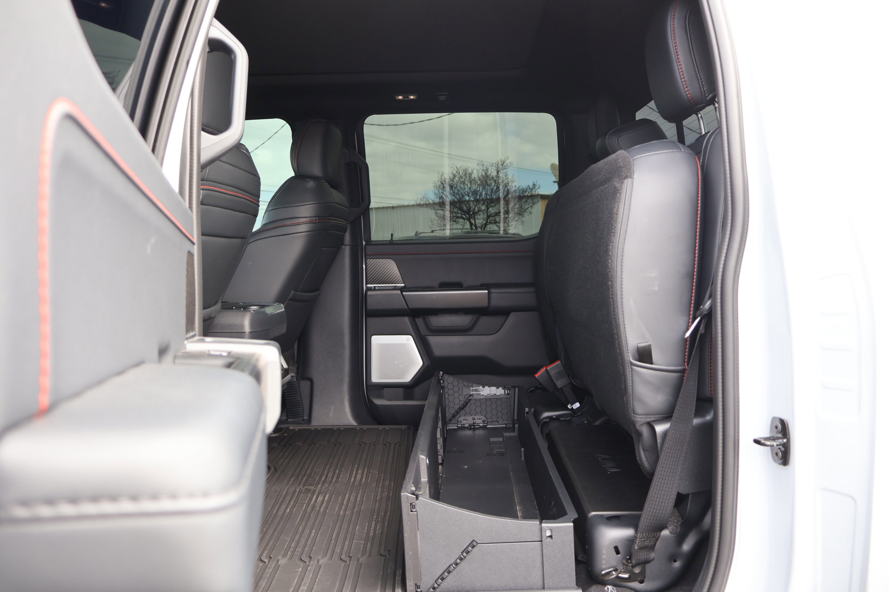 Certified 2025 Ford F150 Raptor image 31