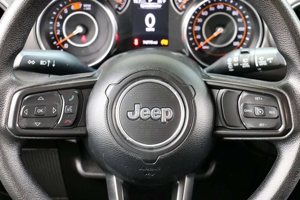 Used 2021 Jeep Wrangler Unlimited Sport AWD/4WD image 23