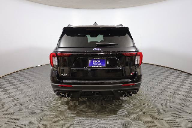 Certified 2026 Ford Explorer ST w/ Sun And Sound Package AWD/4WD image 7