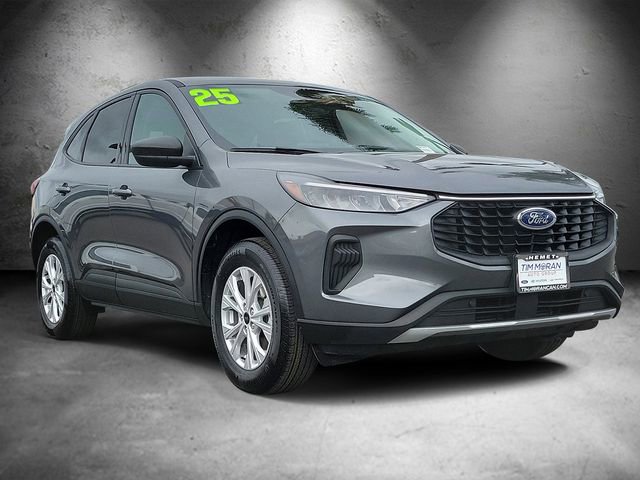 Certified 2025 Ford Escape Active image 2