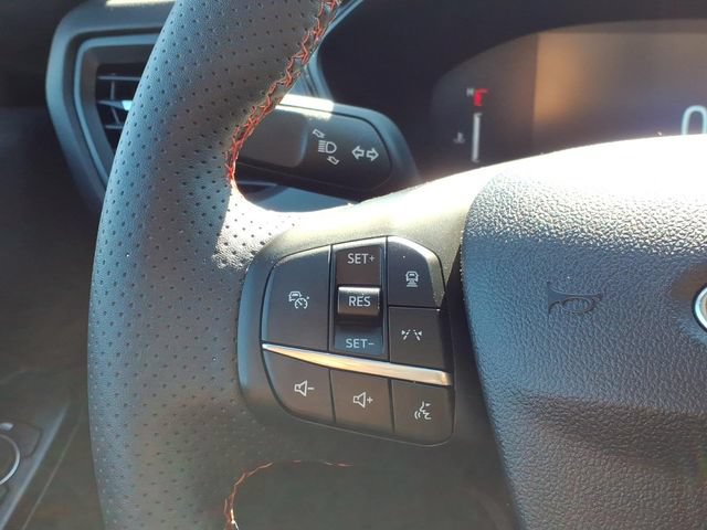 Certified 2024 Ford Escape ST-Line w/ Tech Pack #1 AWD/4WD image 20