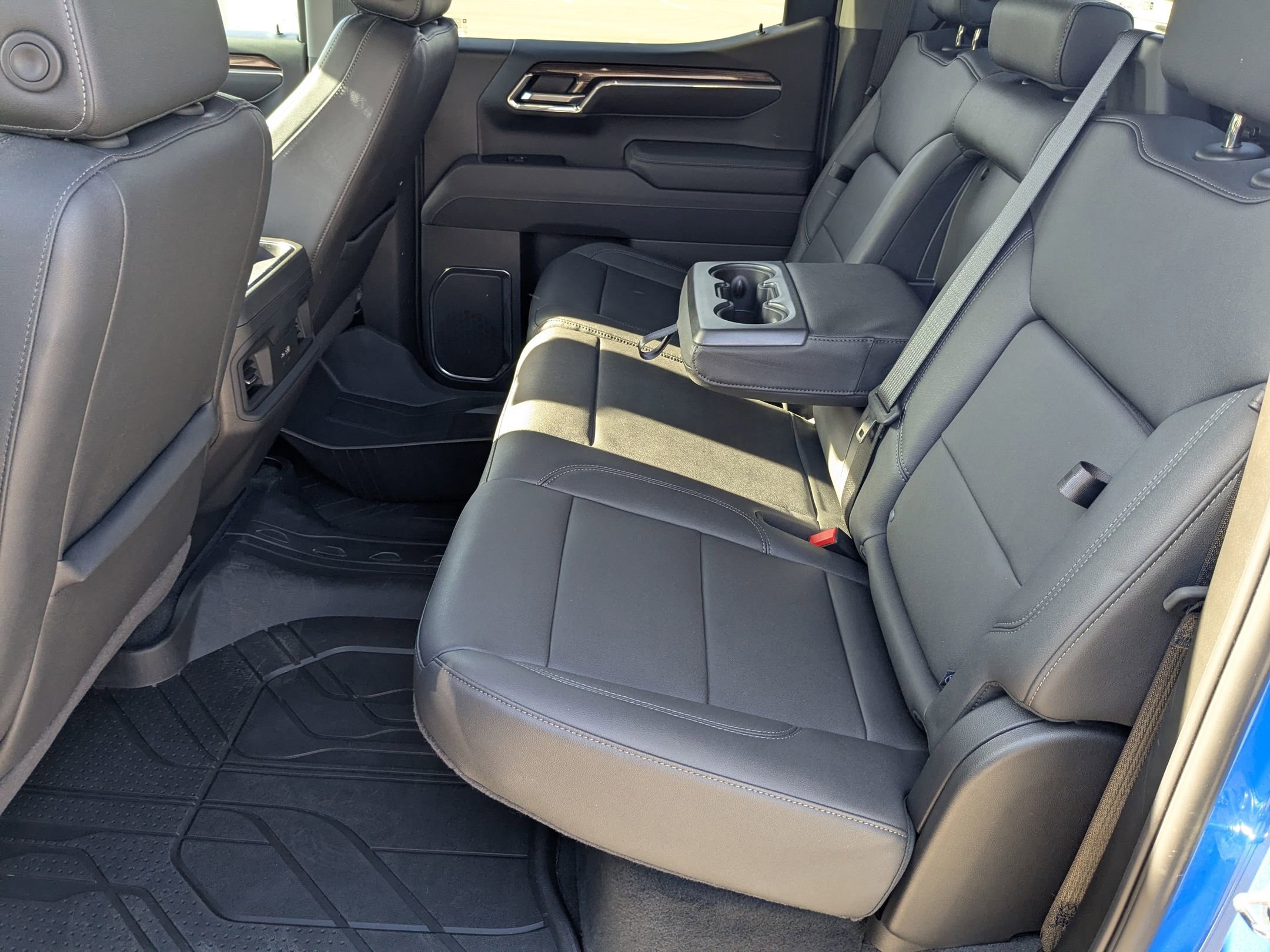 Used 2025 Chevrolet Silverado 1500 RST w/ Convenience Package II image 31