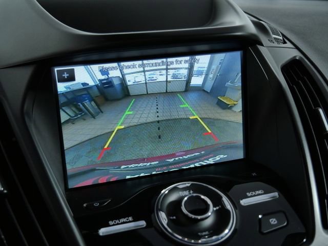 Certified 2019 Ford Escape Titanium AWD/4WD image 22