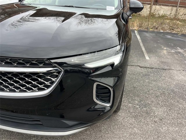 Used 2023 Buick Envision Avenir image 9