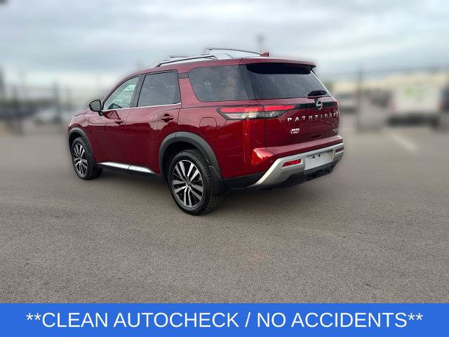 Used 2024 Nissan Pathfinder Platinum AWD/4WD image 3