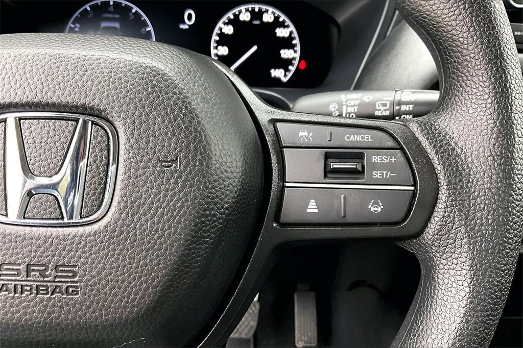 Used 2025 Honda HR-V LX image 19