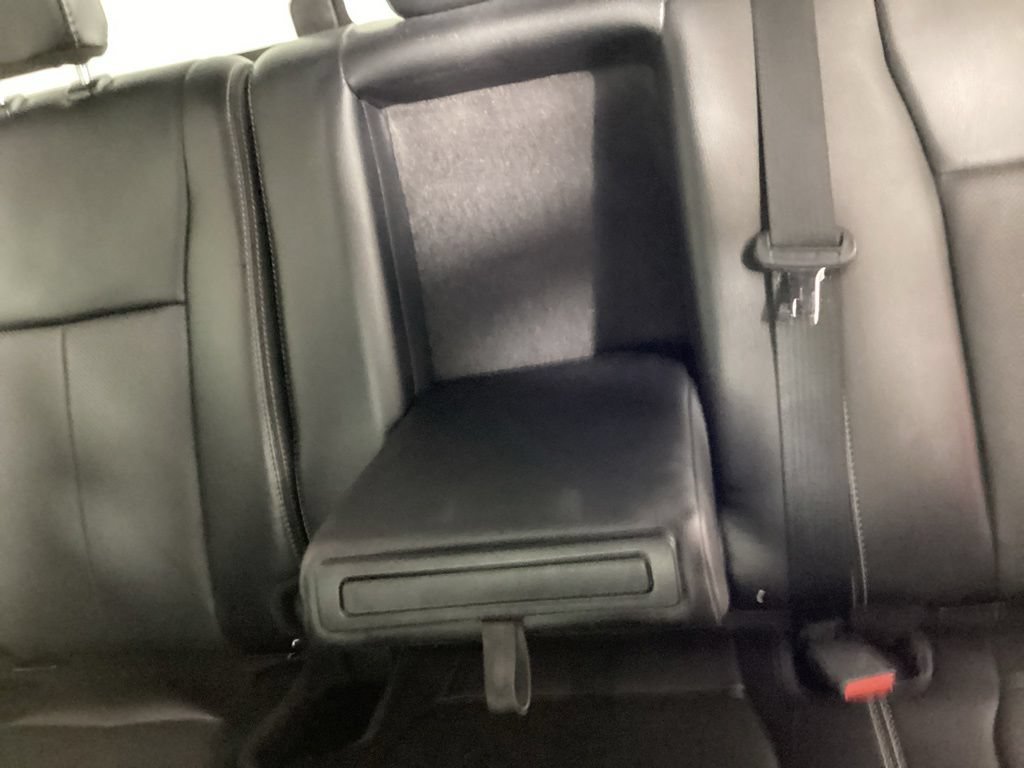 Certified 2019 Ford F150 Lariat w/ Equipment Group 502A Luxury AWD/4WD image 33