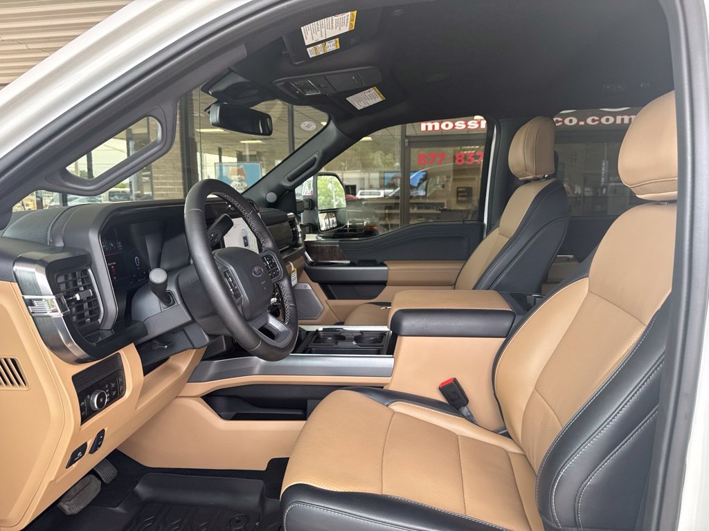 Certified 2025 Ford F250 Lariat w/ Lariat Ultimate Package AWD/4WD image 8
