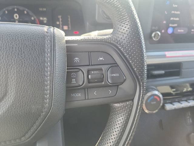 Used 2024 Toyota Tacoma SR5 AWD/4WD image 25
