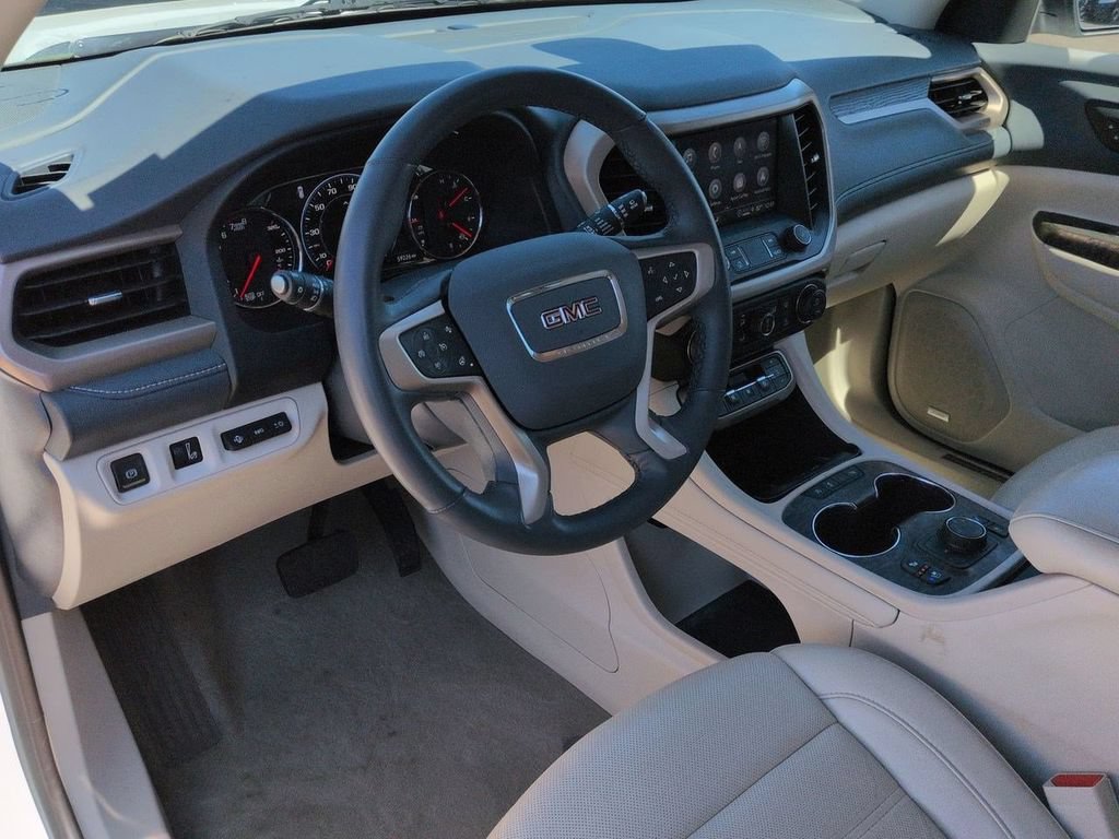Used 2023 GMC Acadia Denali AWD/4WD image 12