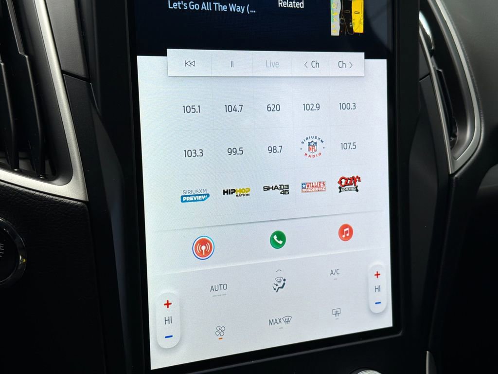 Certified 2022 Ford Edge SE w/ Black Appearance Package image 17