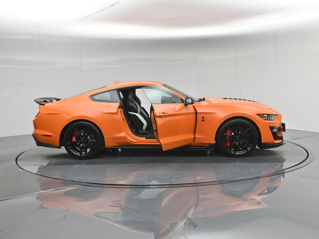 Certified 2021 Ford Mustang Shelby GT500 w/ Technology Package image 5