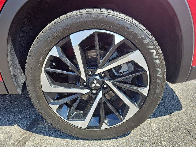 Used 2022 Mitsubishi Outlander SE AWD/4WD image 34