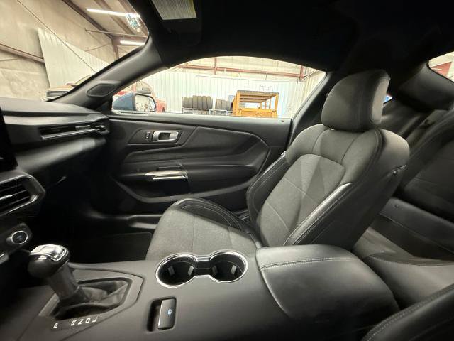 Certified 2025 Ford Mustang Coupe RWD image 23