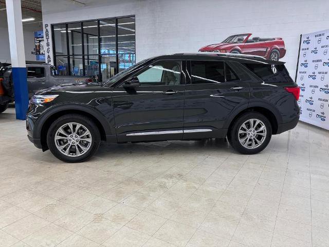 Certified 2023 Ford Explorer Limited w/ Equipment Group 301A image 2