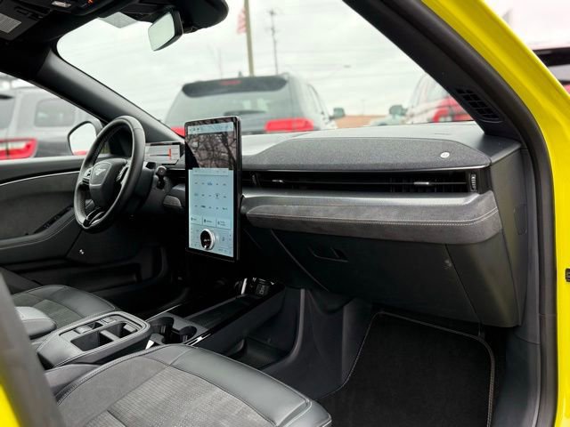 Certified 2025 Ford Mustang Mach-E GT image 34