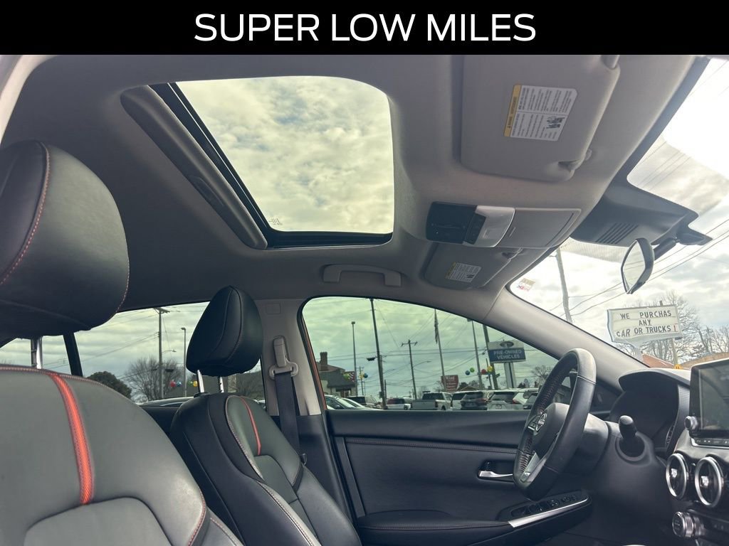 Used 2025 Nissan Sentra SR w/ SR Premium Package image 8
