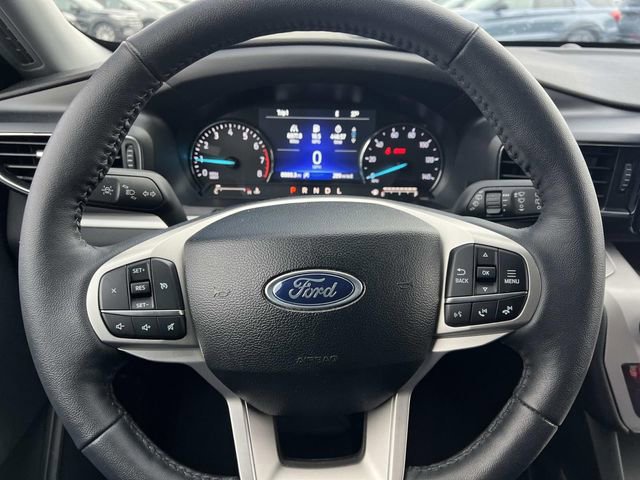 Certified 2024 Ford Explorer XLT w/ Equipment Group 202A image 21