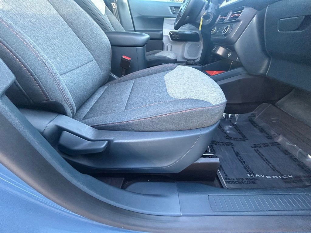 Certified 2024 Ford Maverick XLT image 25