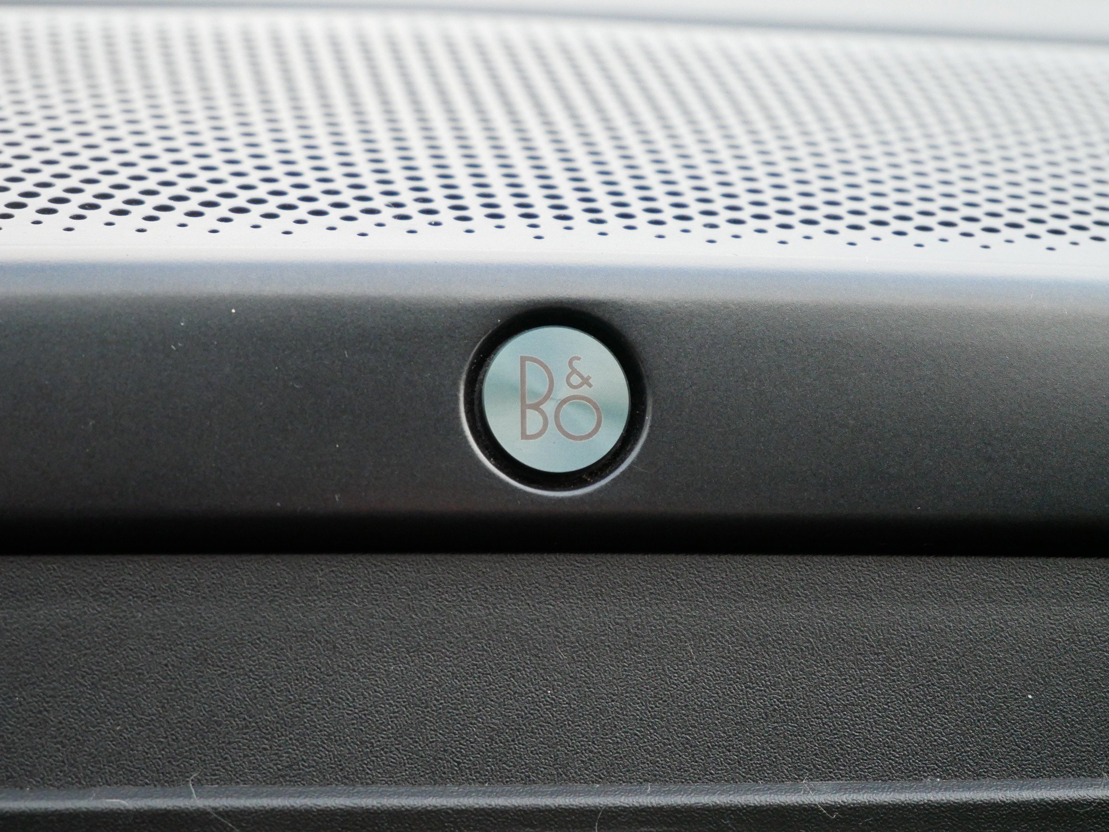 Certified 2022 Ford F350 Platinum w/ FX4 Off-Road Package image 24