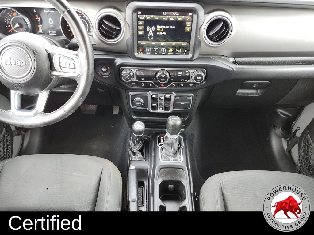 Used 2019 Jeep Wrangler Unlimited Sahara AWD/4WD image 17