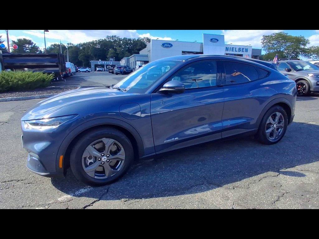 Certified 2021 Ford Mustang Mach-E Select w/ Comfort/Technology Package AWD/4WD image 4