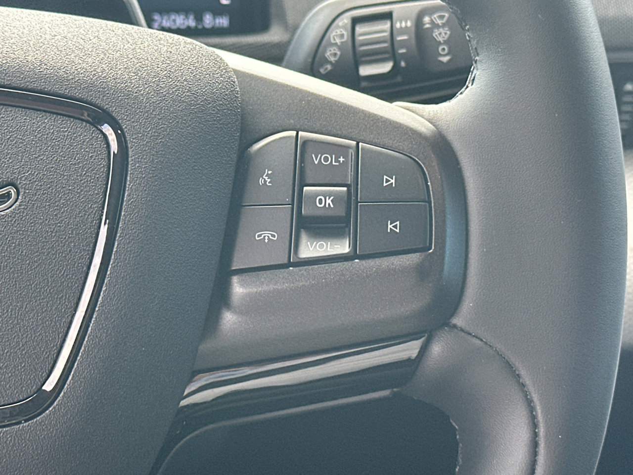 Certified 2023 Ford Mustang Mach-E Select RWD image 28