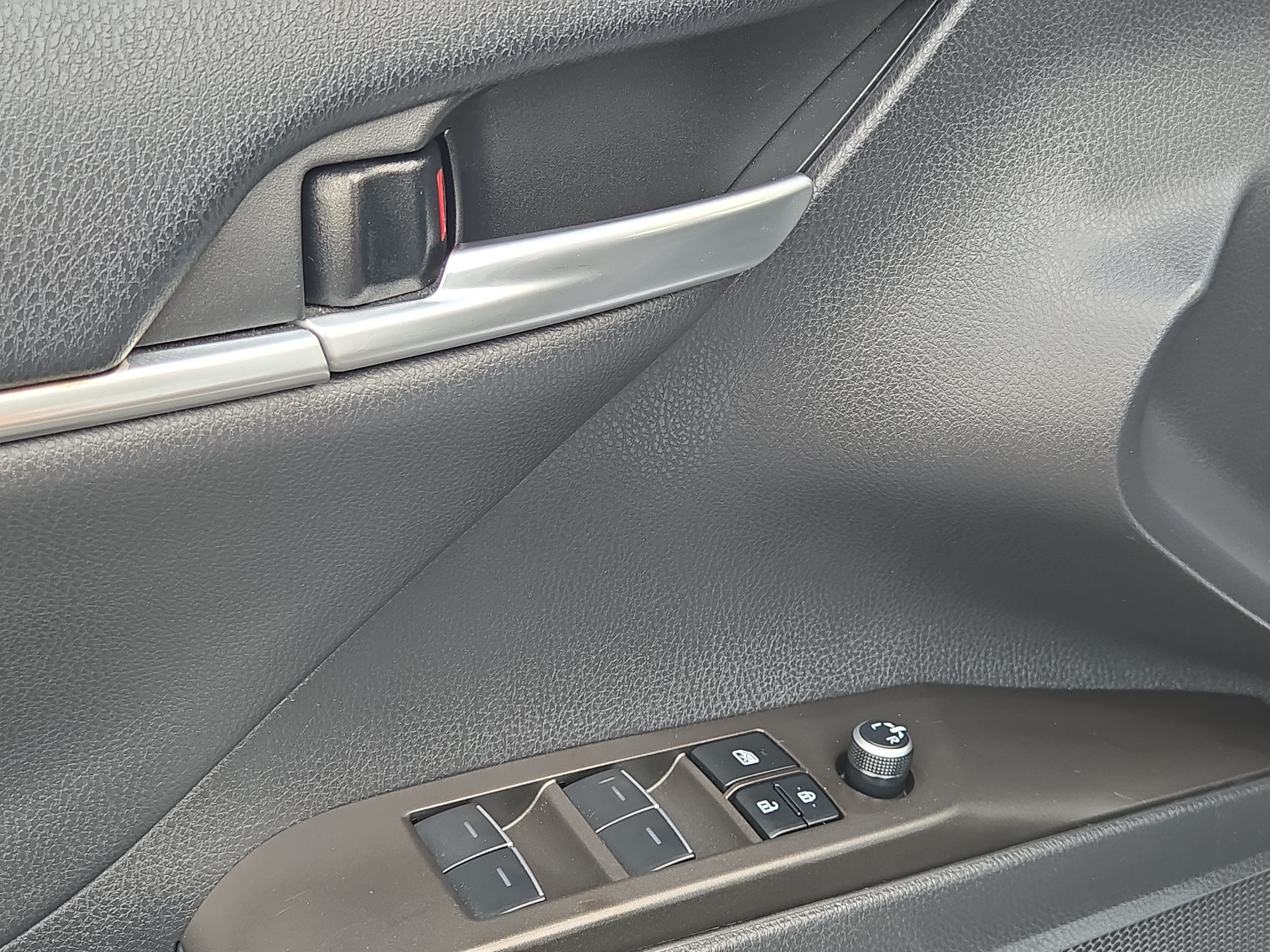 Used 2024 Toyota Camry XSE FWD image 19