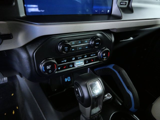 Certified 2024 Ford Bronco Wildtrak AWD/4WD image 21