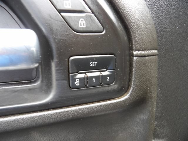 Used 2022 Chevrolet Silverado 3500 High Country w/ Safety Package II AWD/4WD image 27