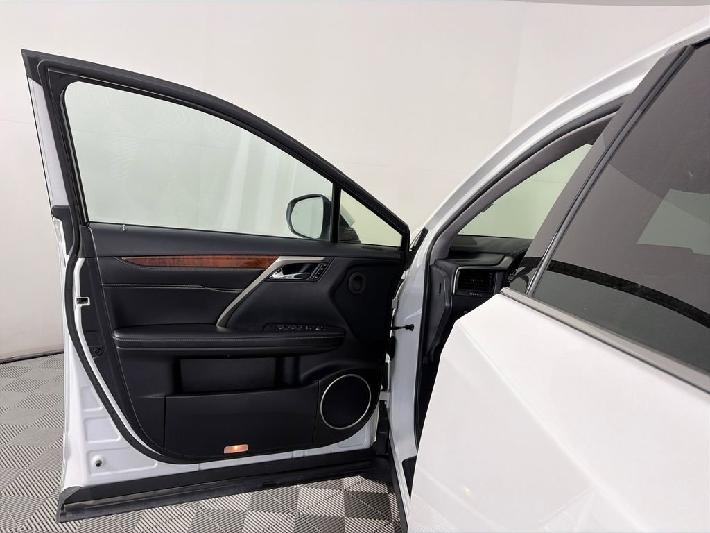 Used 2019 Lexus RX 350L AWD image 10