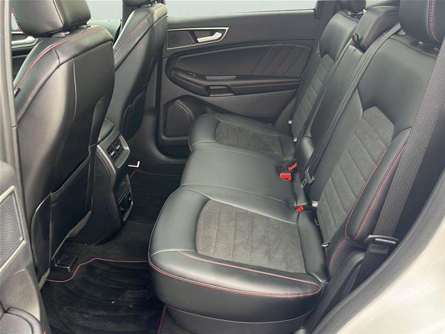 Certified 2024 Ford Edge ST-Line AWD/4WD image 15