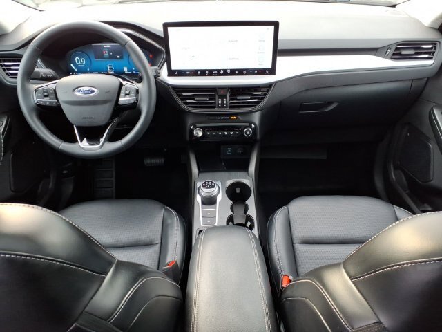 Certified 2023 Ford Escape Platinum AWD/4WD image 13