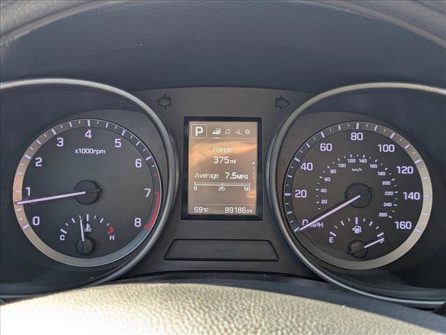 Used 2018 Hyundai Santa Fe Sport image 11