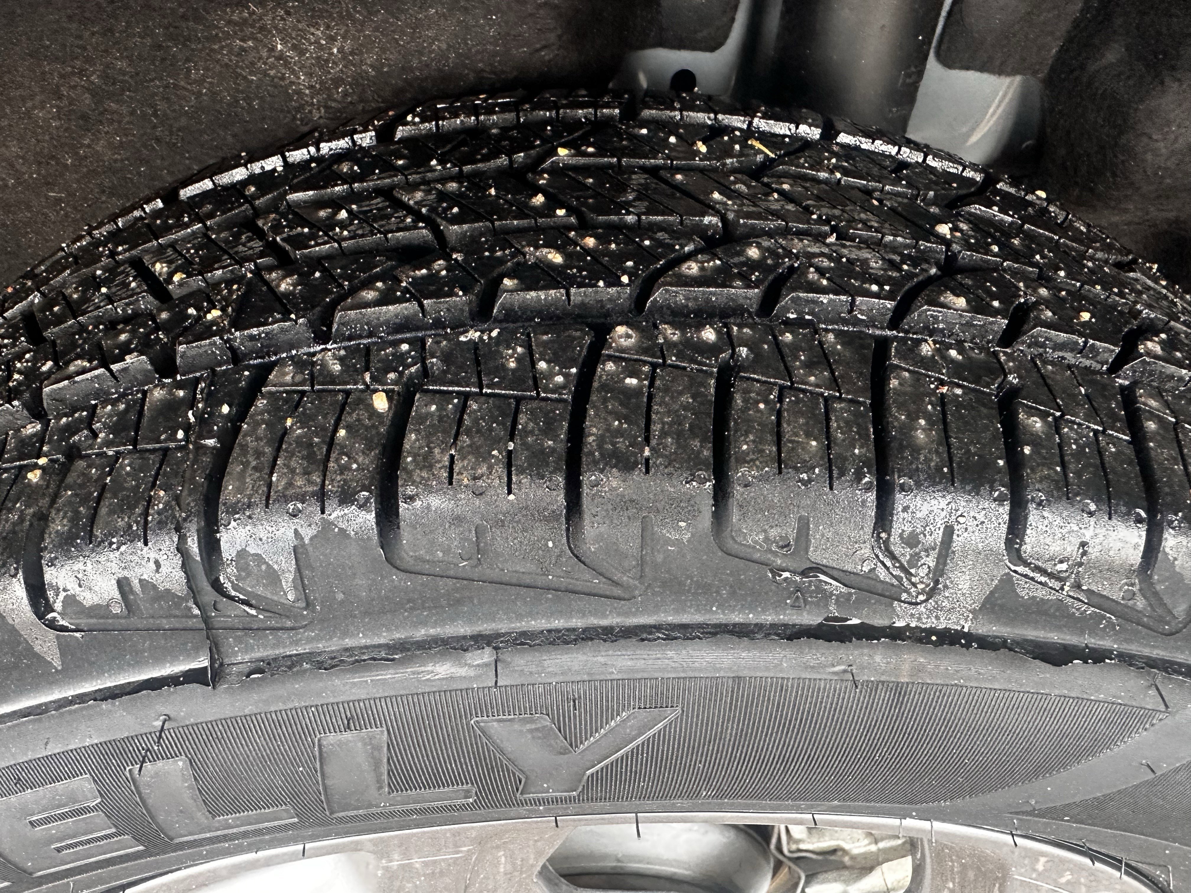 Certified 2025 Ford Escape ST-Line Select image 21