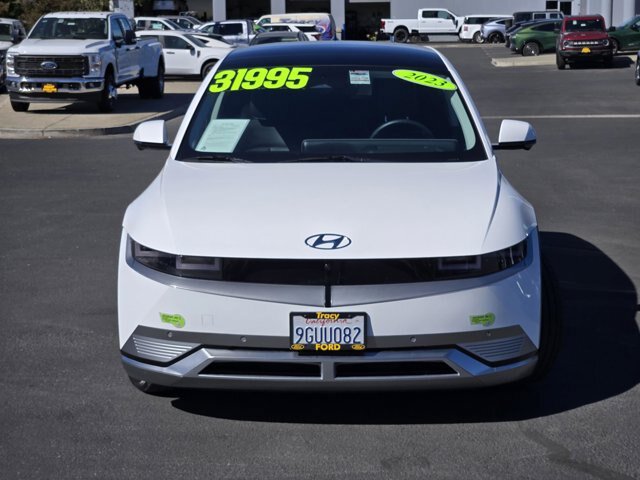 Used 2023 Hyundai Ioniq 5 Limited AWD/4WD image 2