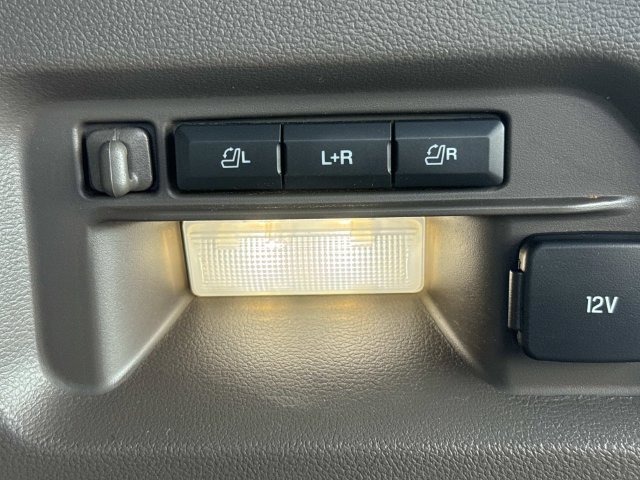 Certified 2020 Ford Explorer Platinum w/ Premium Technology Package AWD/4WD image 14
