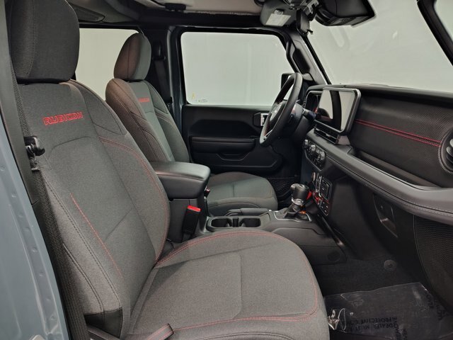 Used 2024 Jeep Wrangler Unlimited Rubicon AWD/4WD image 26