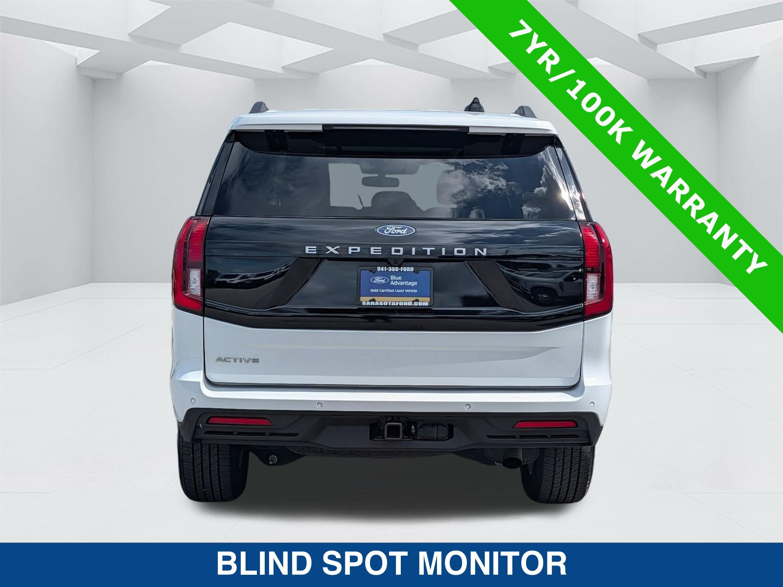 Certified 2025 Ford Expedition Active RWD image 6