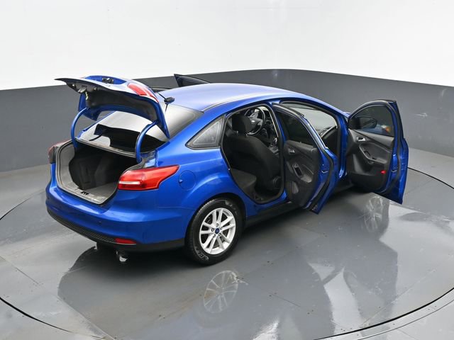 Certified 2018 Ford Focus SE w/ SE Winter Package FWD image 26