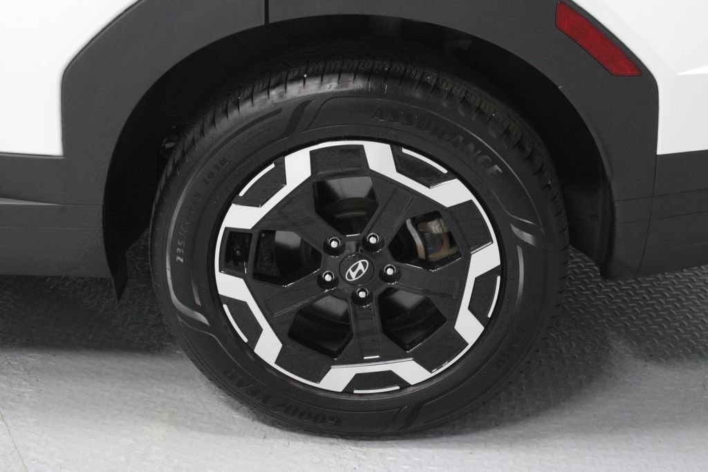 Used 2024 Hyundai Santa Fe SE AWD/4WD image 18