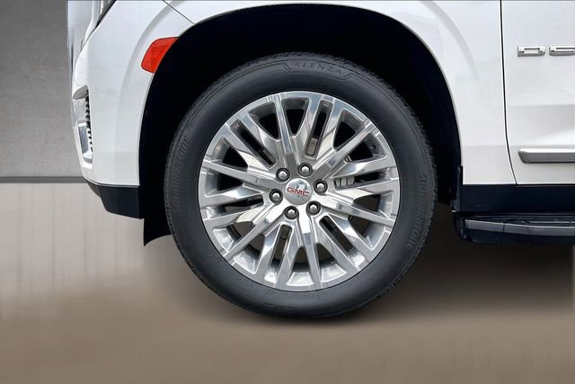 Used 2023 GMC Yukon XL Denali w/ LPO, Floor Liner Package image 8