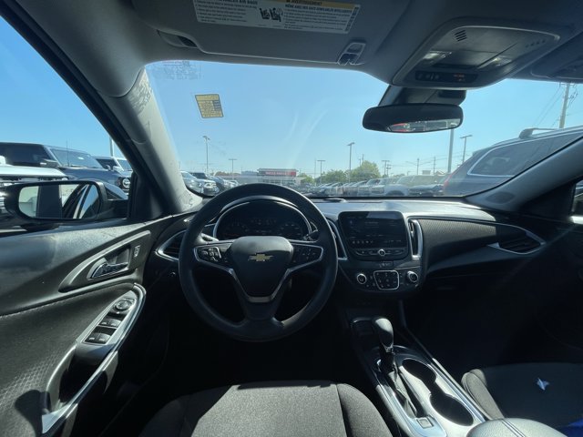Used 2024 Chevrolet Malibu LT FWD image 5