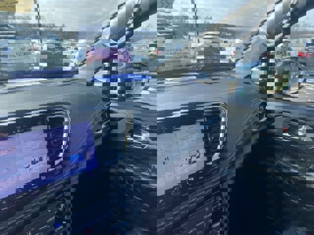 Used 2022 Chrysler Pacifica Touring-L w/ S Appearance Package image 21