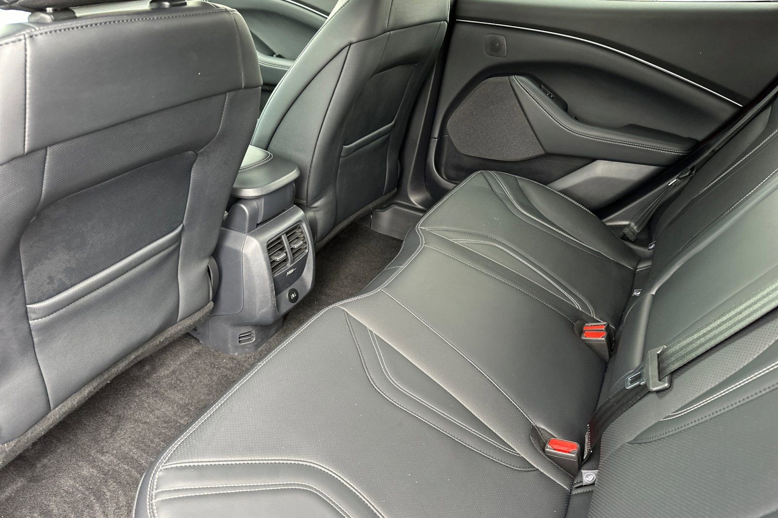 Certified 2024 Ford Mustang Mach-E Premium image 14