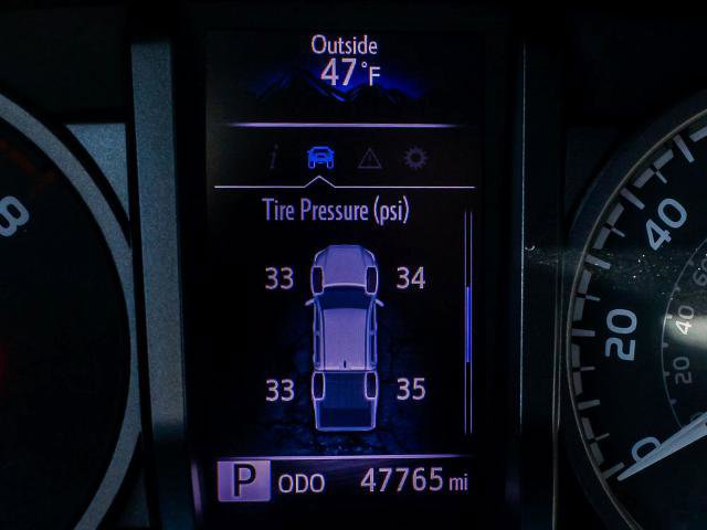 Used 2021 Toyota Tacoma TRD Off-Road image 19