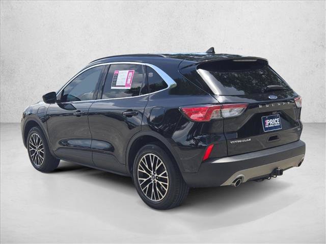 Certified 2022 Ford Escape Titanium w/ Titanium Premium Package FWD image 9